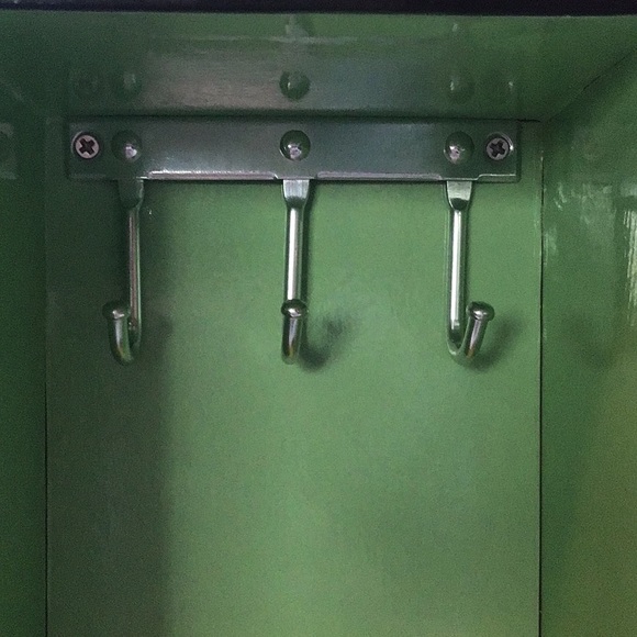 Disney Tinkerbell Enesco jewelery box chest armoir with hooks doors & drawers - Picture 10 of 16